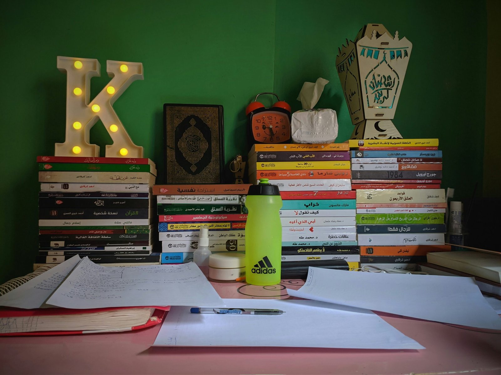 أكاديمية الدكتور للتحصيلي: مسار النجاح في التعليم التحصيلي